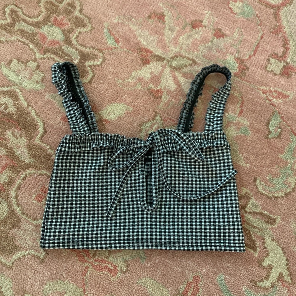 PLT🖤 crop top